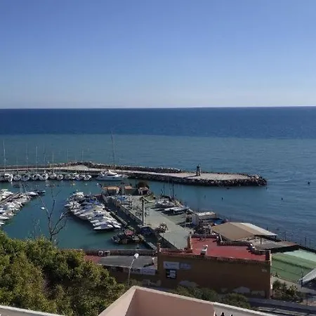 Magnificent Holiday 5 Bedroom Villa In Beach Front Malaga Exterior photo