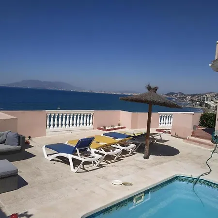 Magnificent Holiday 5 Bedroom Villa In Beach Front Malaga Exterior photo